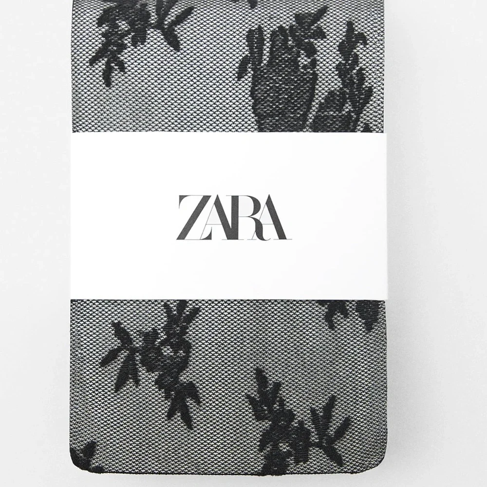 🌹NWT. Zara Black 20 Denier Tights with Floral Embroidery.